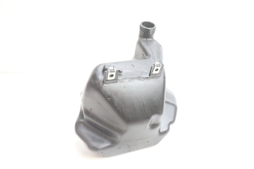 photo de SERBATOIO CARBURANTE PIAGGIO ZIP 2T 50 (2009 - 2019) - Stato della superficie e materiale