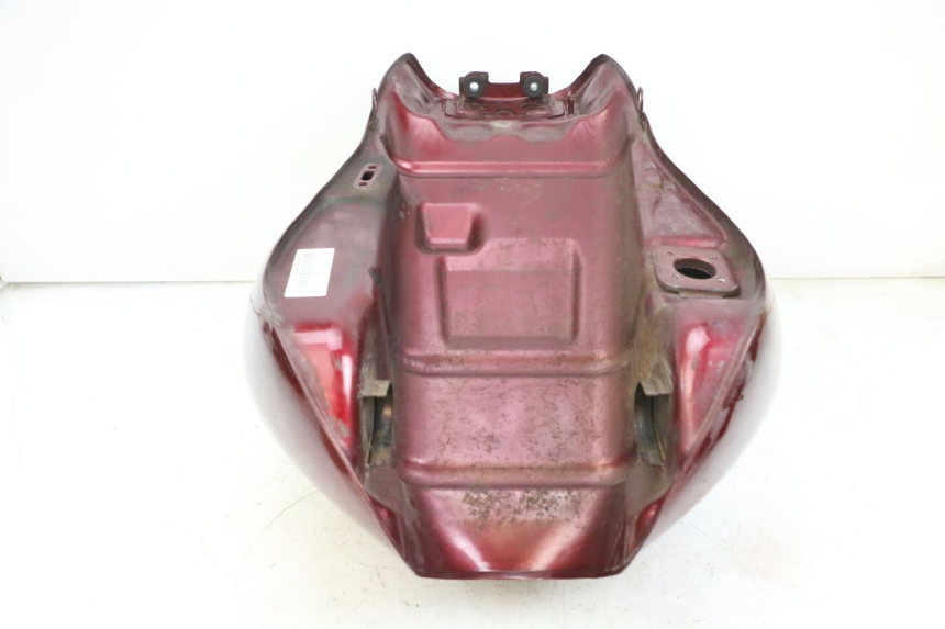 photo de SERBATOIO CARBURANTE  KAWASAKI ZR 7 750 (1999 - 2004) - Dettagli dei punti di fissaggio