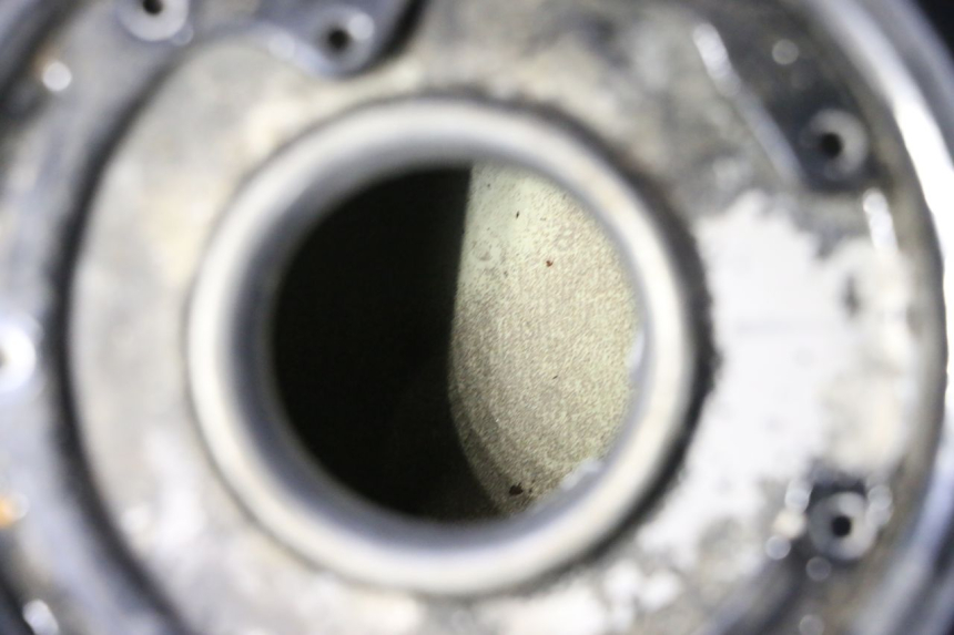 photo de SERBATOIO CARBURANTE KAWASAKI ZZR 600 (1995 - 2004) - Focus sulla struttura