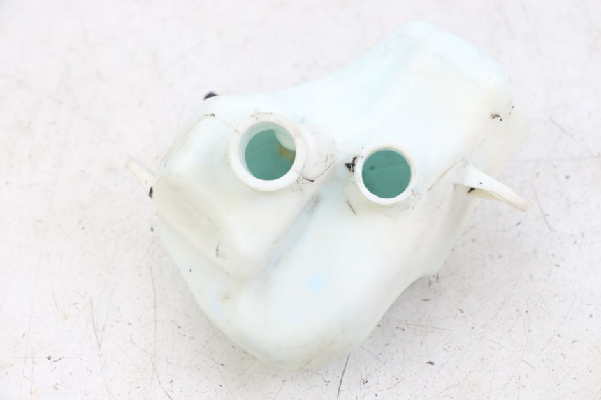 photo de Serbatoio olio KYMCO AGILITY FR 2T 50 (2012 - 2017) - Zoom sullo stato d'uso