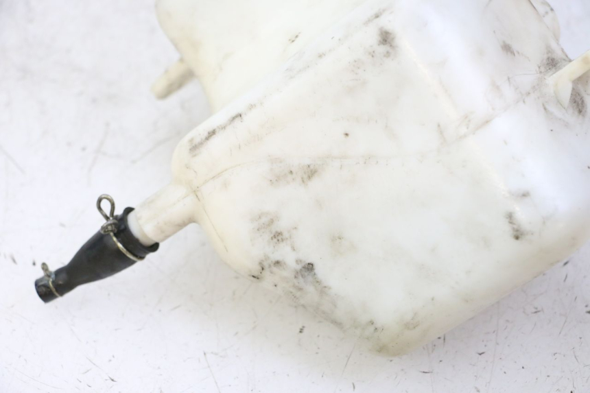 photo de SERBATOIO OLIO KYMCO AGILITY NAKED RENOUVO 2T 50 (2011 - 2018) - Primo piano tecnico