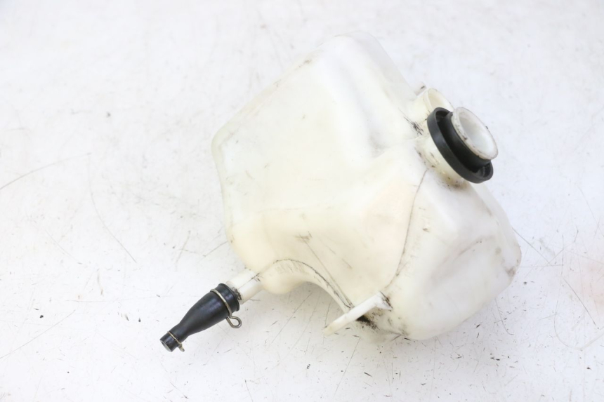 photo de SERBATOIO OLIO KYMCO AGILITY NAKED RENOUVO 2T 50 (2011 - 2018) - Dettagli dei punti di fissaggio