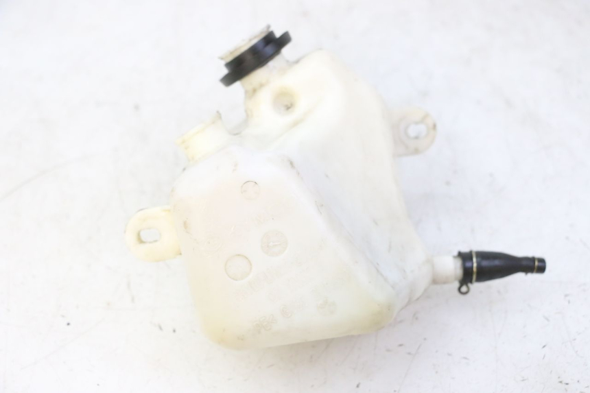 photo de SERBATOIO OLIO KYMCO AGILITY NAKED RENOUVO 2T 50 (2011 - 2018) - Stato della superficie e materiale