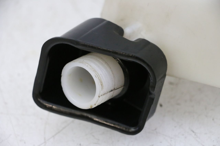 photo de SERBATOIO OLIO PEUGEOT CITYSTAR 50 (2013 - 2017) - Dettaglio del componente