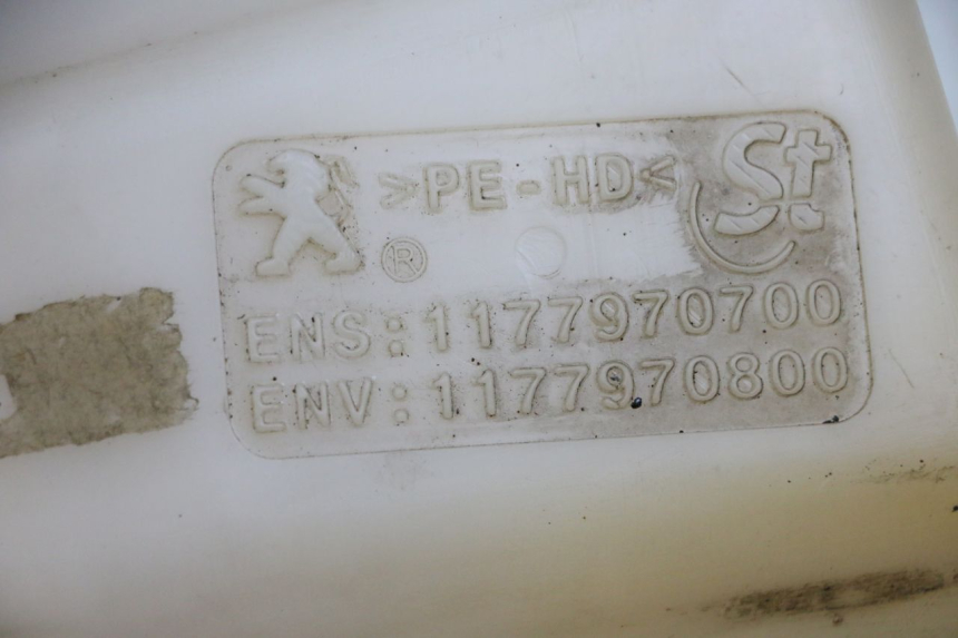 photo de SERBATOIO OLIO PEUGEOT CITYSTAR 50 (2013 - 2017) - Dettaglio del componente