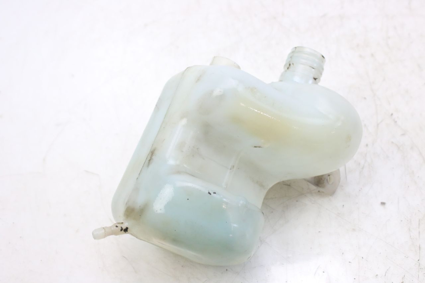 photo de SERBATOIO OLIO PEUGEOT ELYSTAR 50 (2002 - 2014) - Primo piano tecnico