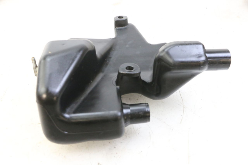 photo de SERBATOIO OLIO PIAGGIO FLY 2T 50 (2004 - 2017) - Altra angolazione