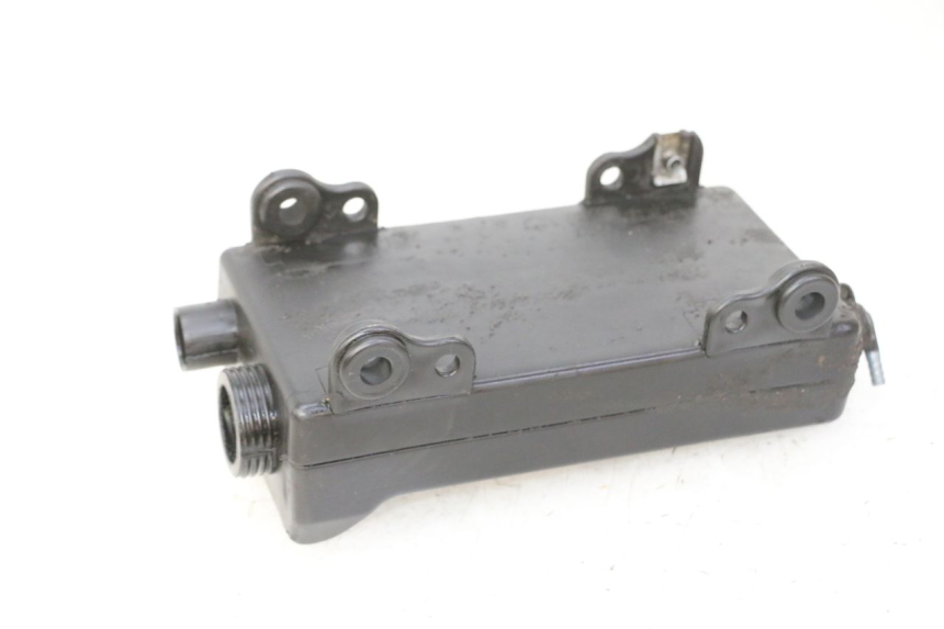 photo de OLIO RIEJU MRT 50 (2018 - 2021) - Altra angolazione