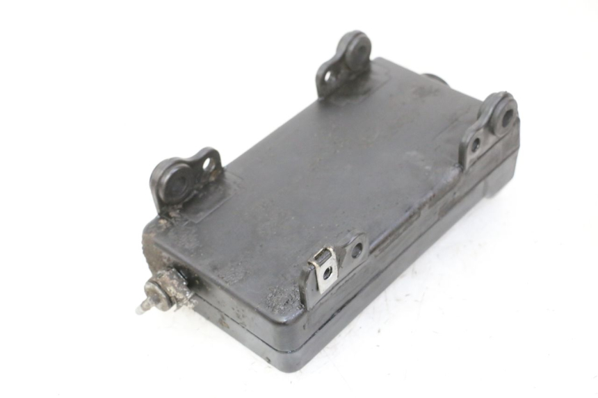 photo de OLIO RIEJU MRT 50 (2018 - 2021) - Primo piano tecnico