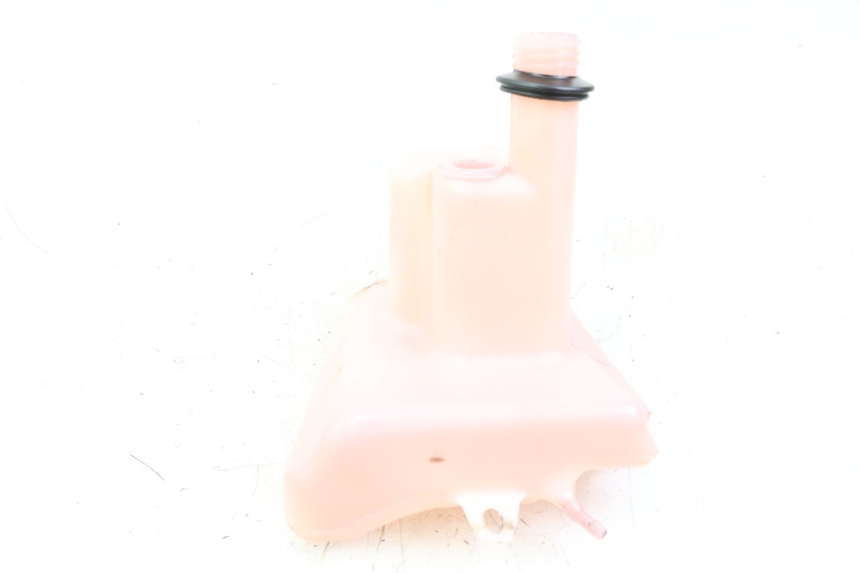 photo de Serbatoio olio PEUGEOT TREKKER TKR 50 (2005 - 2014) - Altra angolazione