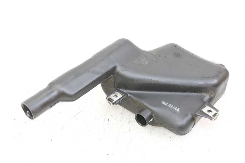 photo de SERBATOIO OLIO PIAGGIO VESPA LX 2T 50 (2005 - 2013) - Dettaglio del componente