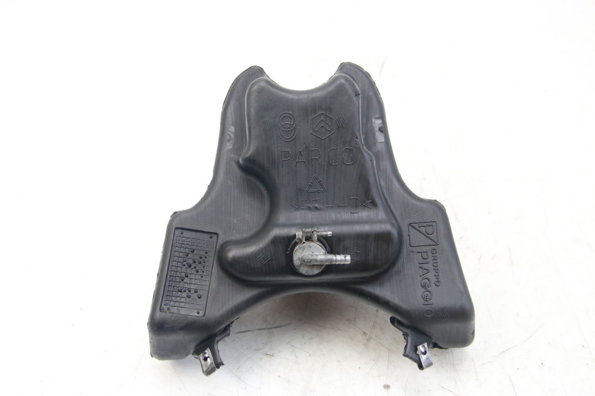 photo de SERBATOIO OLIO GILERA RUNNER SP 50 (2009 - 2017) - Zoom sullo stato d'uso