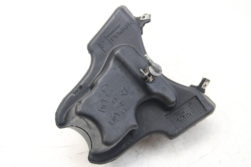 photo de SERBATOIO OLIO GILERA RUNNER SP 50 (2009 - 2017) - Vista d'insieme del prodotto