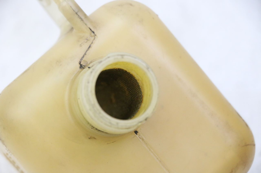 photo de SERBATOIO OLIO PEUGEOT SATELIS 125 (2006 - 2009) - Zoom sullo stato d'uso