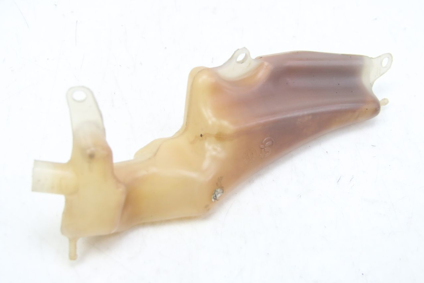 photo de SERBATOIO OLIO SUZUKI SIXTEEN 125 (2008 - 2010) - Dettaglio del componente