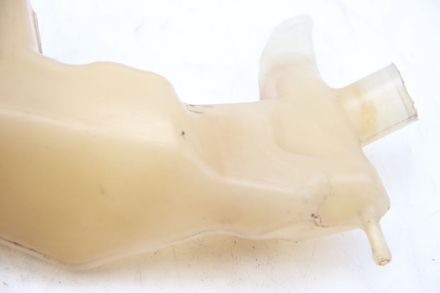 photo de SERBATOIO OLIO SUZUKI SIXTEEN 125 (2008 - 2010) - Zoom sullo stato d'uso