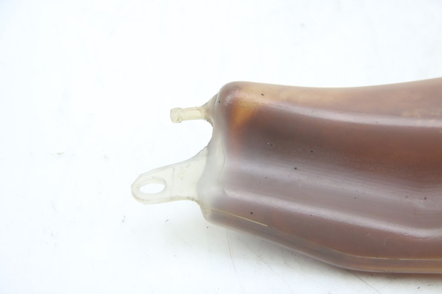 photo de SERBATOIO OLIO SUZUKI SIXTEEN 125 (2008 - 2010) - Stato della superficie e materiale