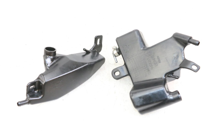 photo de OLIO APRILIA SR MOTARD 50 (2012 - 2018) - Zoom sullo stato d'uso