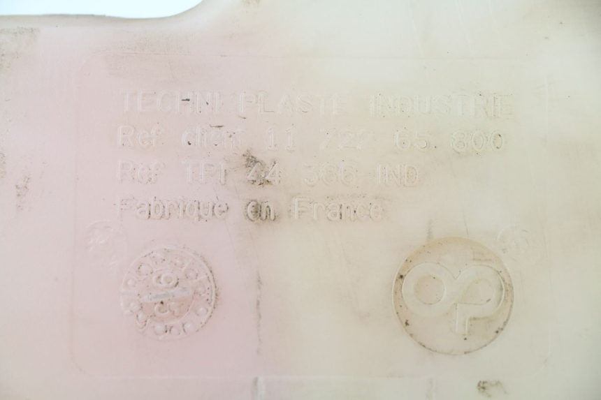 photo de Serbatoio olio PEUGEOT SV 50 (1992 - 2004) - Dettaglio del componente