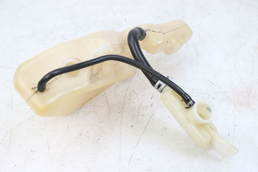 photo de SERBATOIO OLIO YAMAHA TDR DELTABOX 125 (1997 - 2003) - Altra angolazione