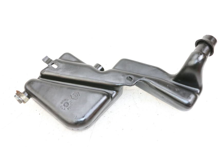 photo de SERBATOIO OLIO PIAGGIO TYPHOON 50 (2000 - 2009) - Dettaglio del componente