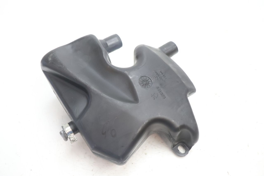 photo de SERBATOIO OLIO PIAGGIO ZIP 2T 50 (2009 - 2019) - Vista principale
