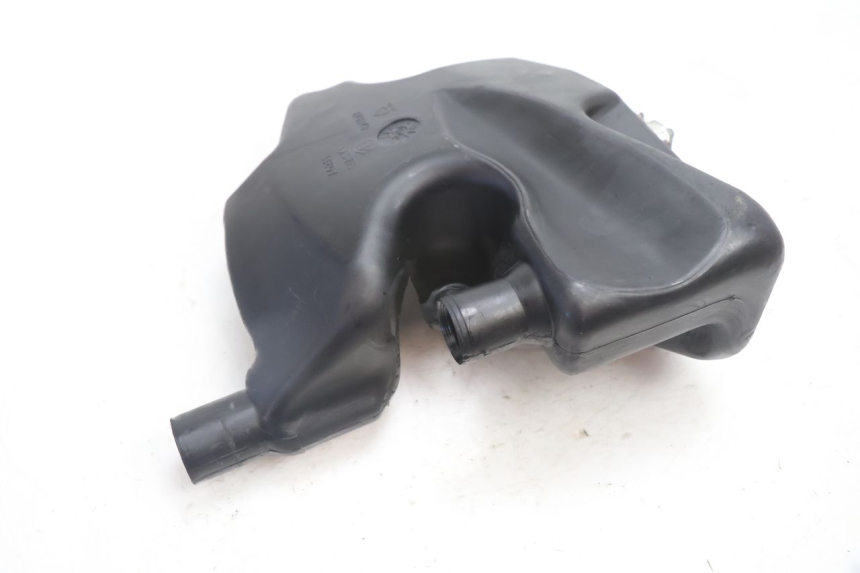 photo de SERBATOIO OLIO PIAGGIO ZIP 2T 50 (2009 - 2019) - Zoom sullo stato d'uso