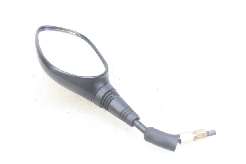 photo de SPECCHIETTO DESTRO KYMCO AGILITY 16+ 4T 50 (2018 - 2023) - Primo piano tecnico