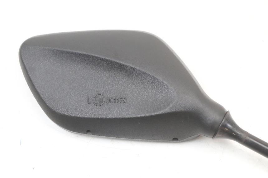 photo de Specchietto destro KYMCO AGILITY RS 4T 50 (2009 - 2013) - Dettagli dei punti di fissaggio