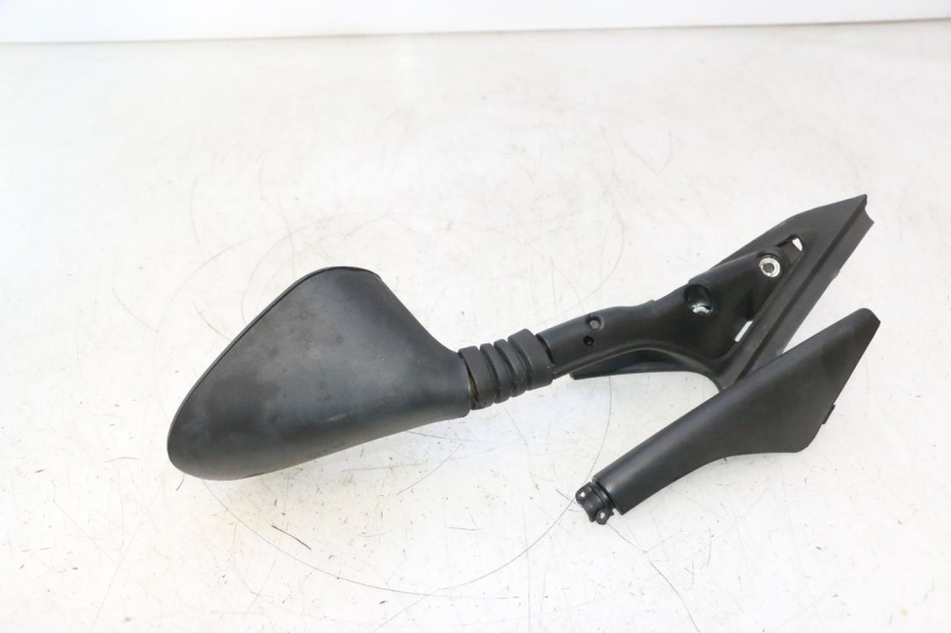 photo de SPECCHIO DESTRO APRILIA ATLANTIC S 125 (2010 - 2013) - Primo piano tecnico