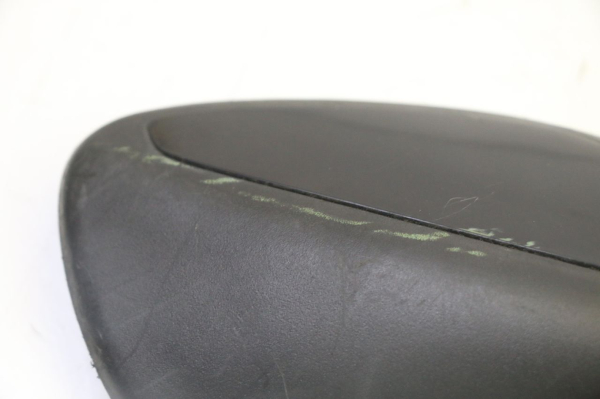 photo de SPECCHIETTO DESTRO PEUGEOT CITYSTAR 50 (2013 - 2017) - Stato della superficie e materiale