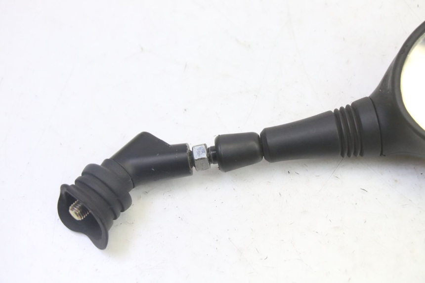 photo de SPECCHIETTO DESTRO KYMCO DINK STREET 125 (2009 - 2014) - Zoom sullo stato d'uso