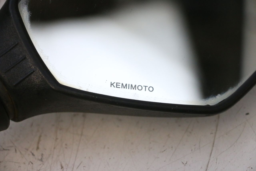 photo de SPECCHIO RETROVISORE DESTRO KEEWAY F-ACT FACT EVO 50 (2020 - 2026) - Zoom sullo stato d'uso