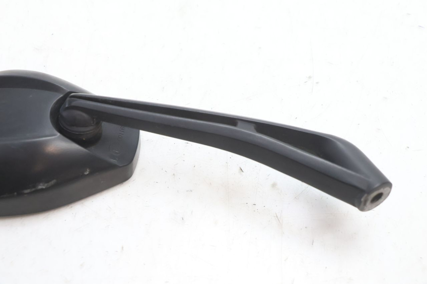 photo de SPECCHIETTO DESTRO TNT MOTOR GRIDO 2T 50 (2010 - 2019) - Dettagli dei punti di fissaggio