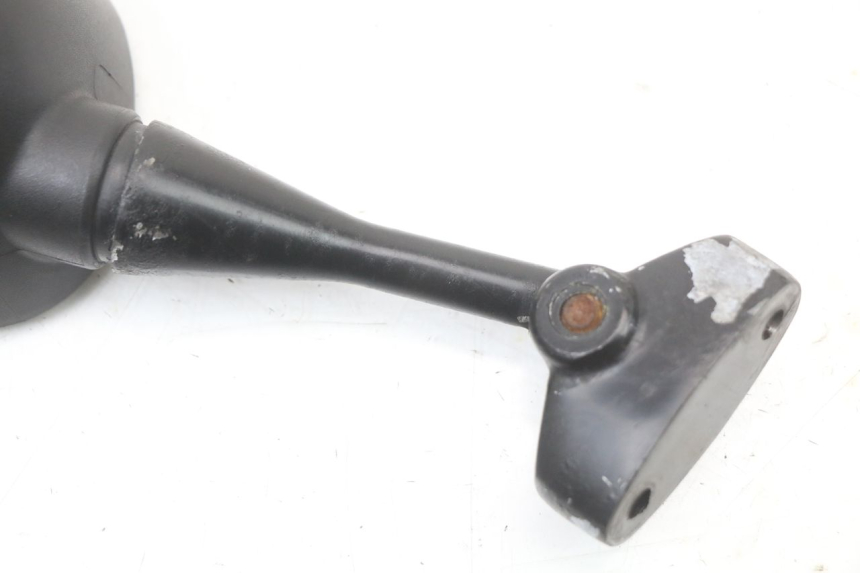 photo de SPECCHIO DESTRO HYOSUNG GTR 125 (2006 - 2008) - Dettagli dei punti di fissaggio