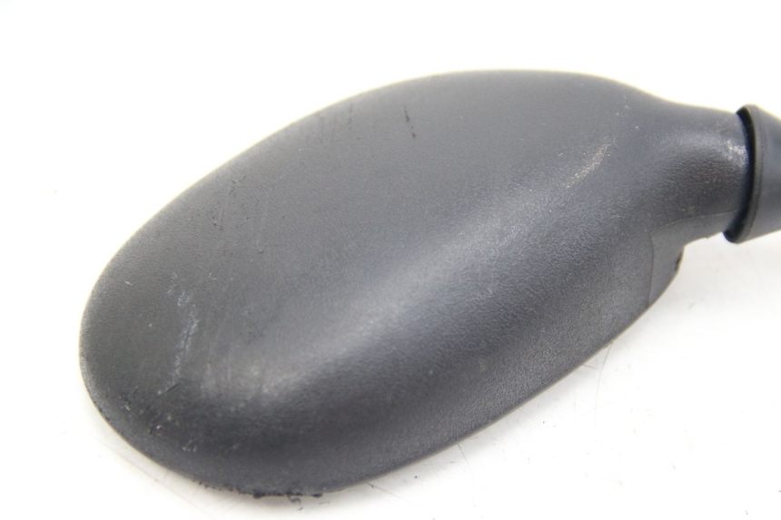 photo de SPECCHIETTO DESTRO PEUGEOT KISBEE 4T 50 (2010 - 2017) - Zoom sullo stato d'uso