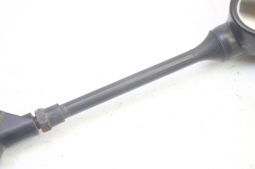 photo de SPECCHIETTO DESTRO PEUGEOT KISBEE 4T 50 (2010 - 2017) - Zoom sullo stato d'uso