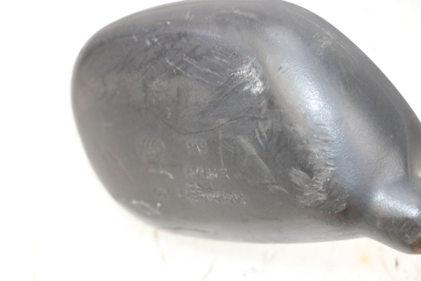 photo de SPECCHIETTO DESTRO PEUGEOT KISBEE 4T 50 (2018 - 2022) - Zoom sullo stato d'uso