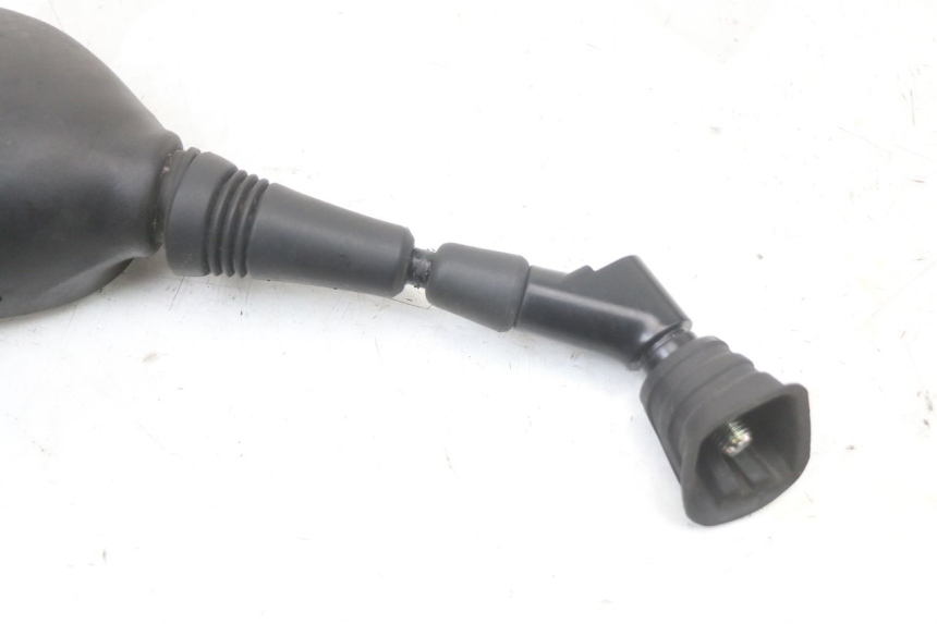 photo de SPECCHIO DESTRO KYMCO X-TOWN XTOWN 125 (2016 - 2021) - Dettagli dei punti di fissaggio