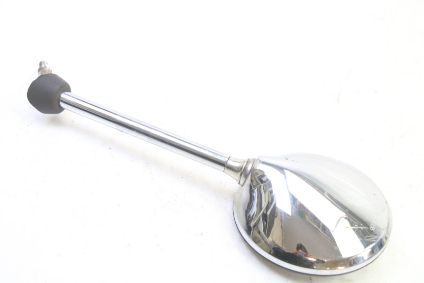 photo de SPECCHIO DESTRO PIAGGIO LIBERTY 4T 50 (2009 - 2015) - Primo piano tecnico