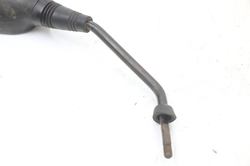 photo de SPECCHIETTO DESTRO PIAGGIO MP3 LT 400 (2007 - 2012) - Dettagli dei punti di fissaggio