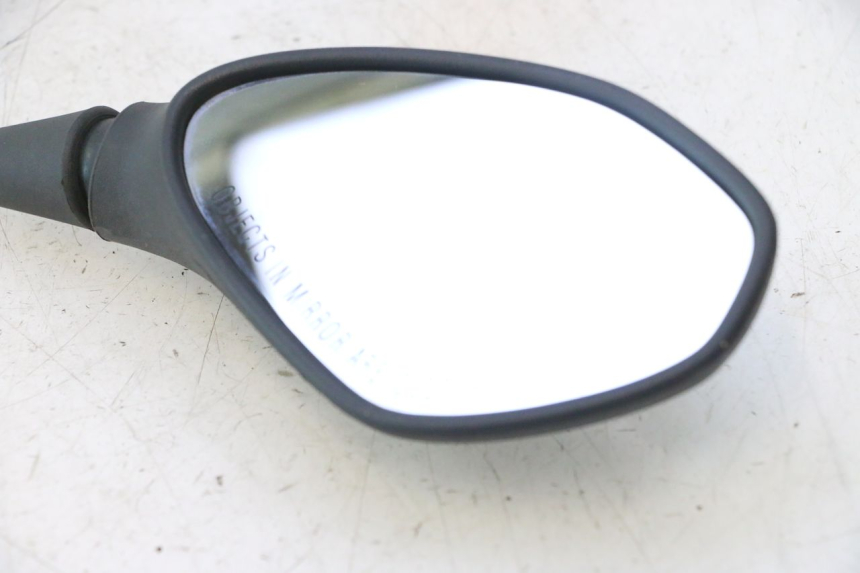 photo de SPECCHIO DESTRO PIAGGIO MP3 500 (2016 - 2018) - Caratteristiche distintive