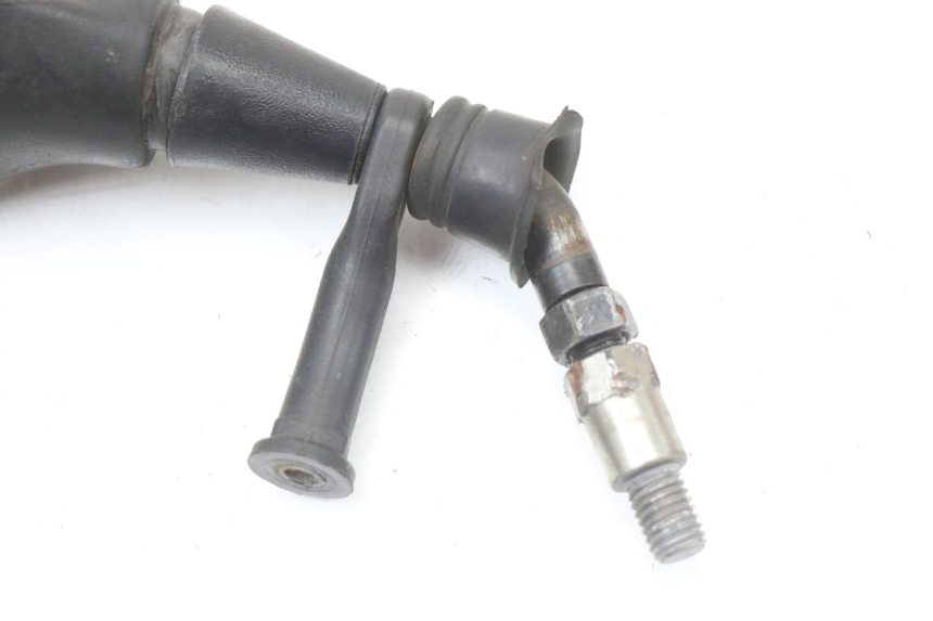 photo de SPECCHIO DESTRO PIAGGIO NEW TYPHOON 50 (2018 - 2021) - Dettagli dei punti di fissaggio