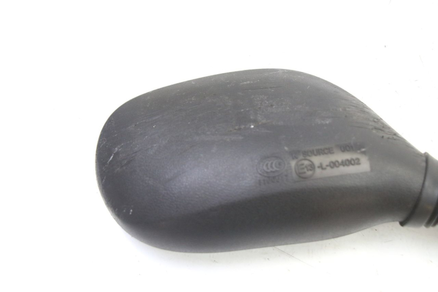 photo de SPECCHIO DESTRO SYM ORBIT 2 4T 50 (2008 - 2017) - Dettagli dei punti di fissaggio
