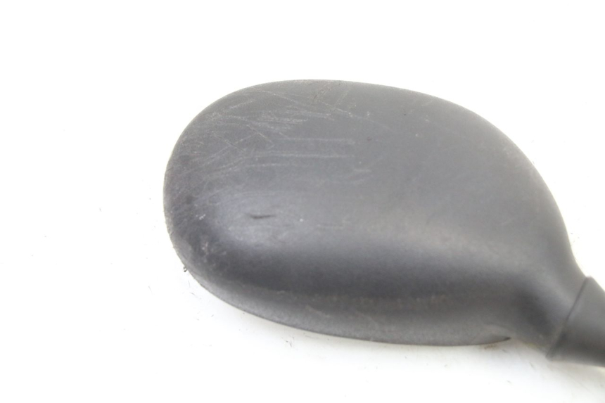 photo de SPECCHIETTO DESTRO PEUGEOT KISBEE 4T 50 (2018 - 2022) - Stato della superficie e materiale