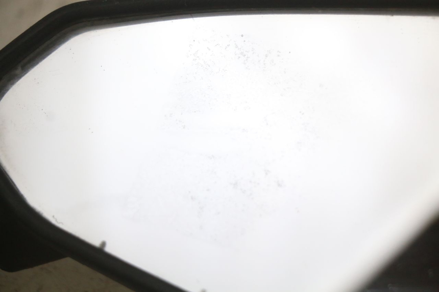 photo de SPECCHIETTO DESTRO YAMASAKI ROADSTER 50 (2013 - 2018) - Dettaglio del componente