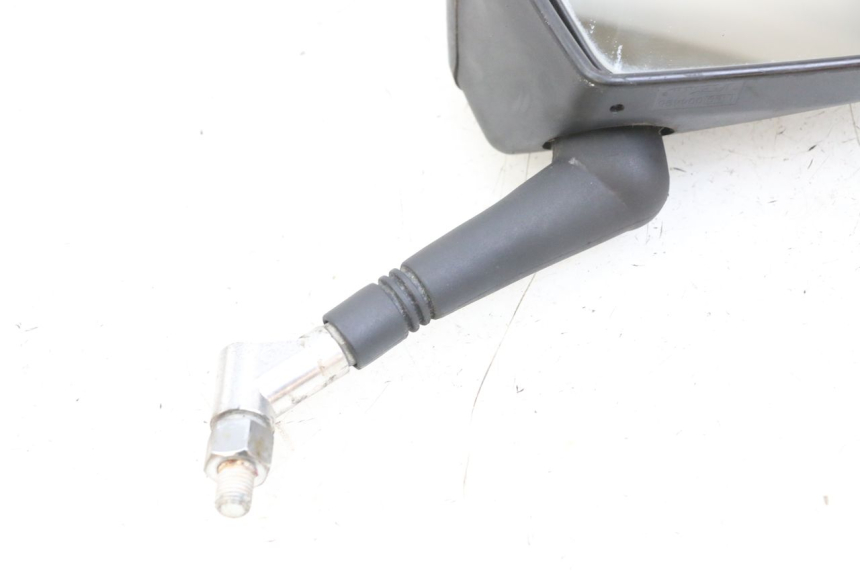 photo de SPECCHIETTO DESTRO PEUGEOT SATELIS 125 (2006 - 2009) - Dettagli dei punti di fissaggio