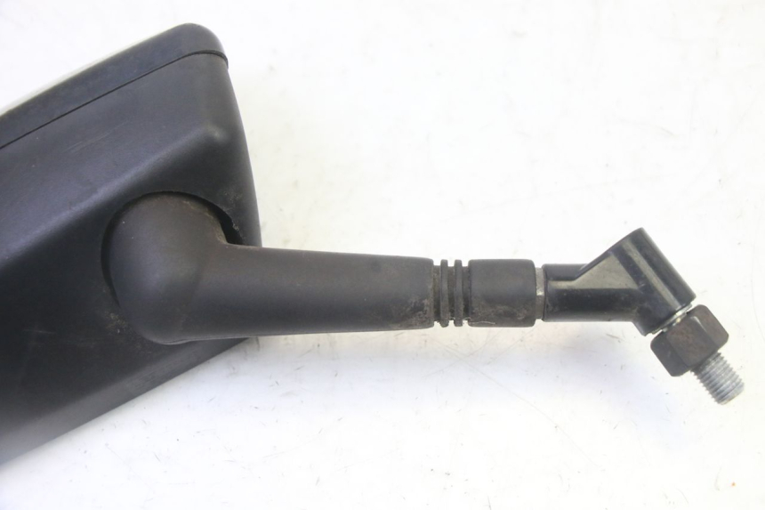 photo de SPECCHIETTO DESTRO PEUGEOT SATELIS 125 (2006 - 2009) - Stato della superficie e materiale