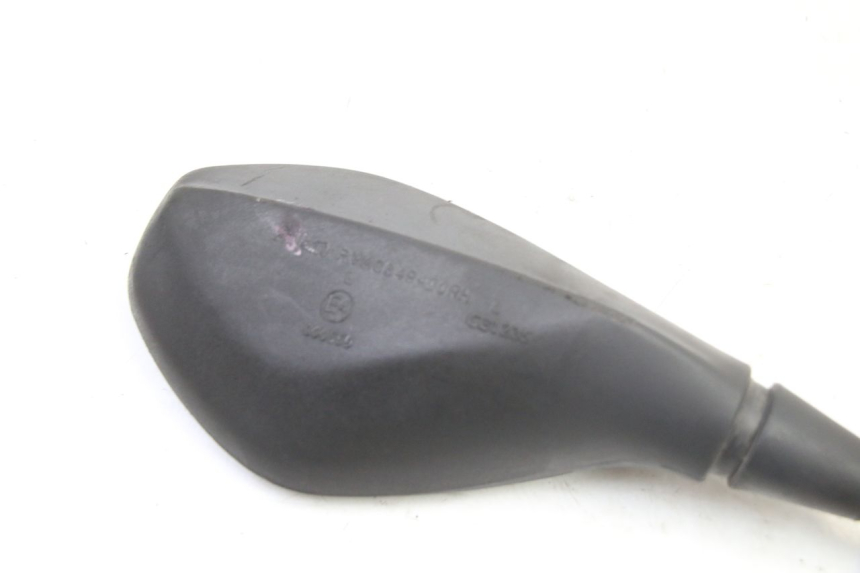 photo de SPECCHIO DESTRO APRILIA SR 2T 50 (2018 - 2022) - Dettagli dei punti di fissaggio