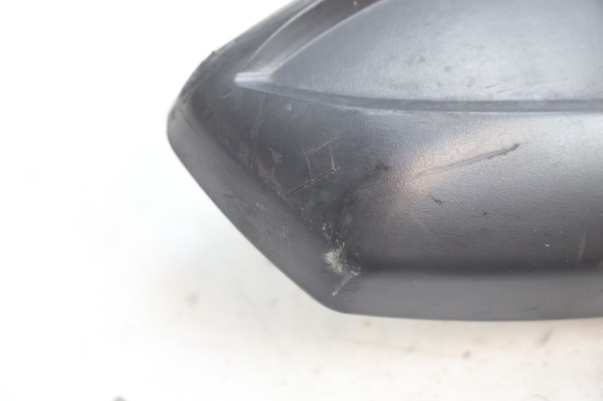photo de SPECCHIO DESTRO PEUGEOT STREETZONE NAKED 2T 50 (2014 - 2018) - Stato della superficie e materiale